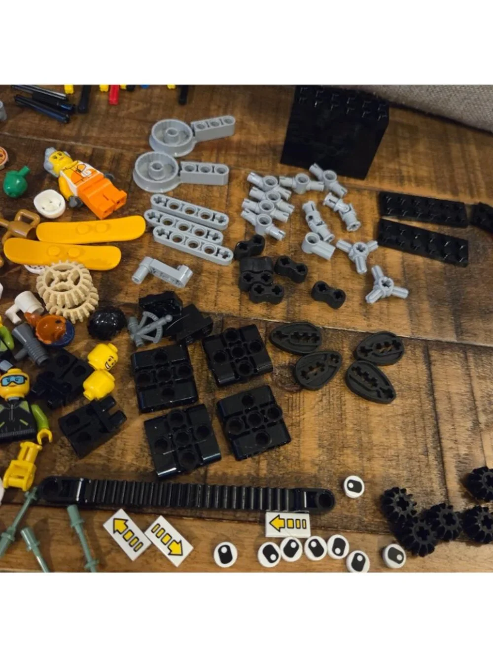 LEGO® Education BricQ Motion Prime (45400) *incomplete - Picture 11 of 16